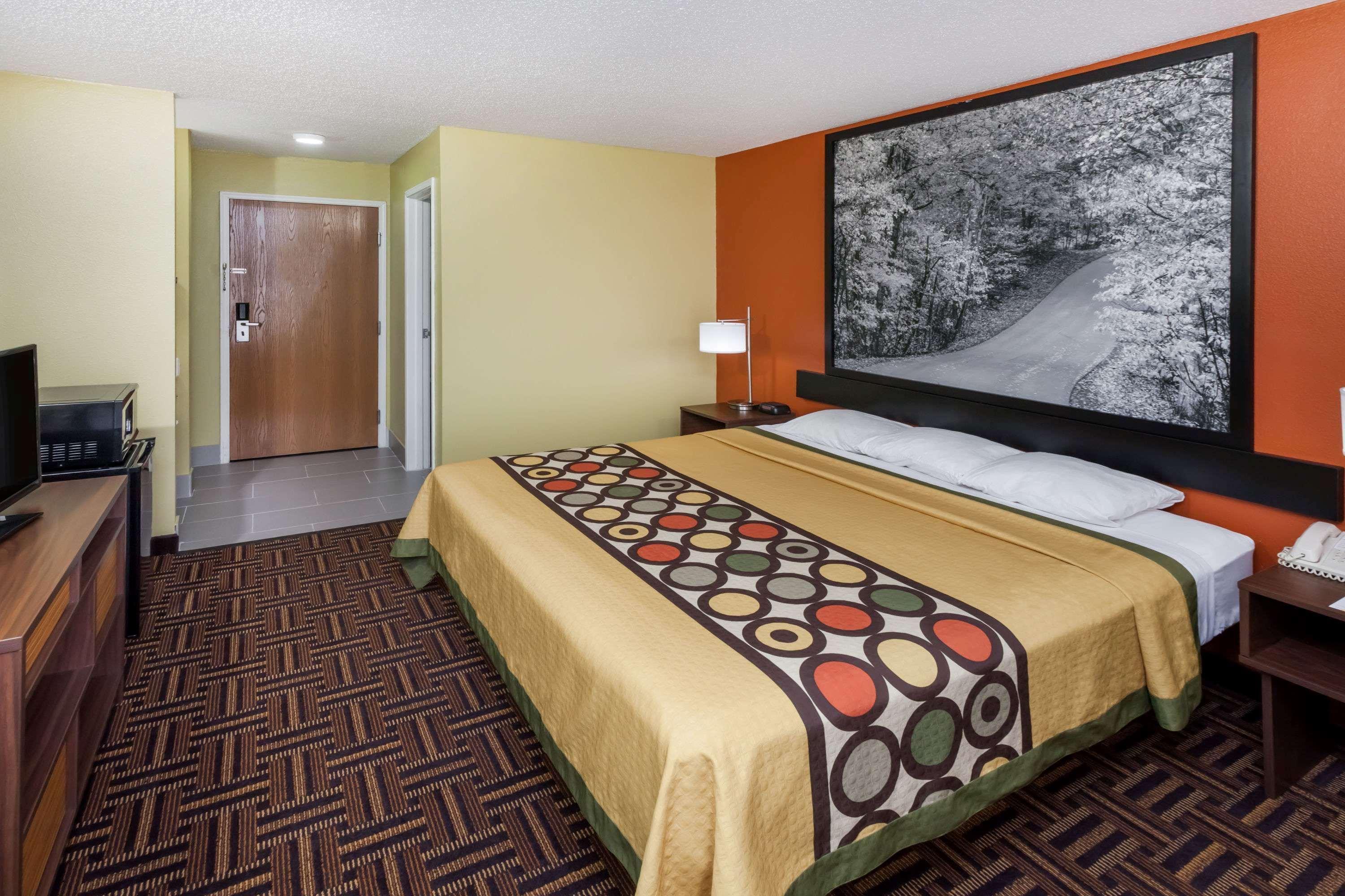 Super 8 By Wyndham Rochester Exterior foto