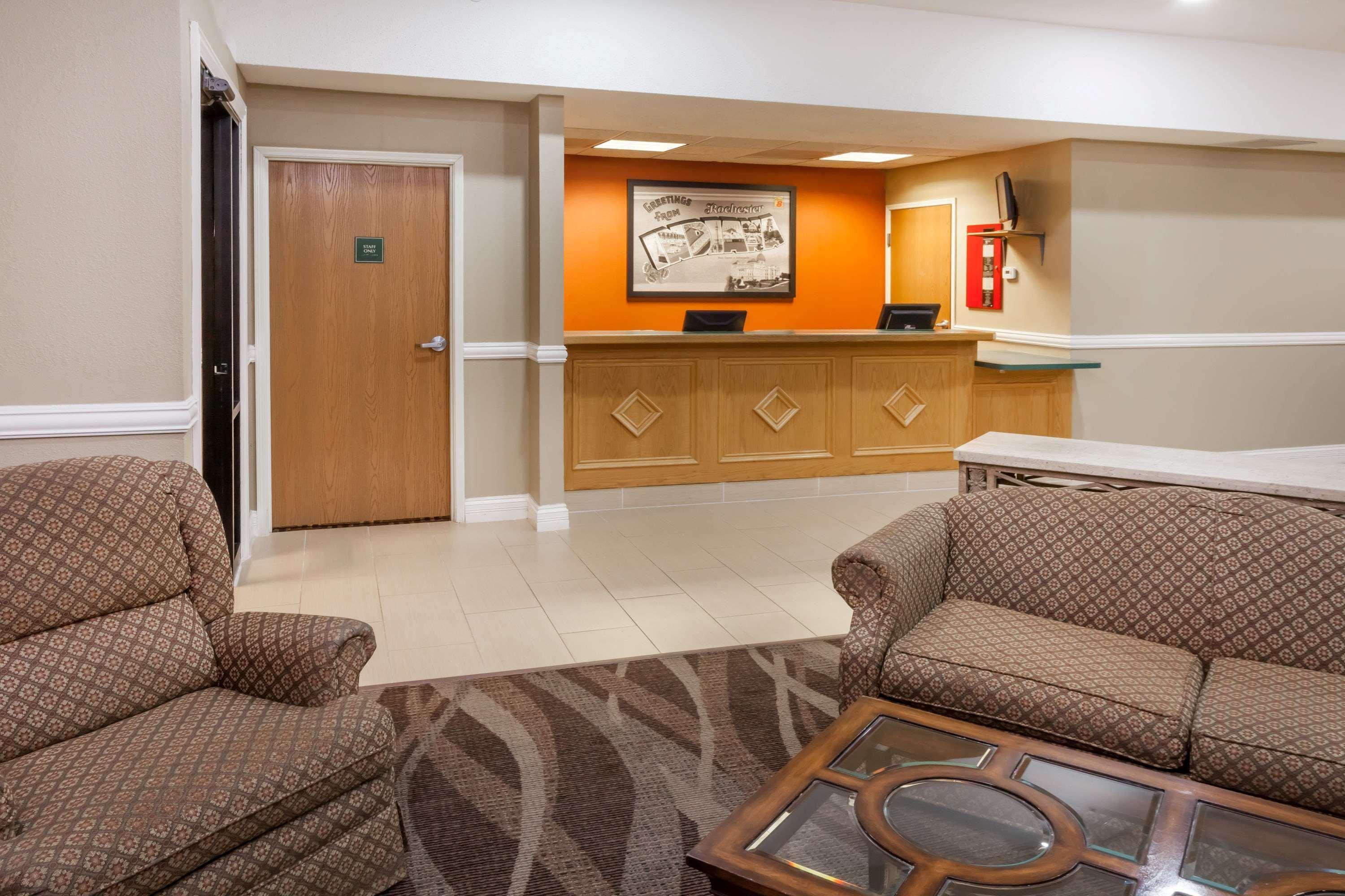 Super 8 By Wyndham Rochester Exterior foto