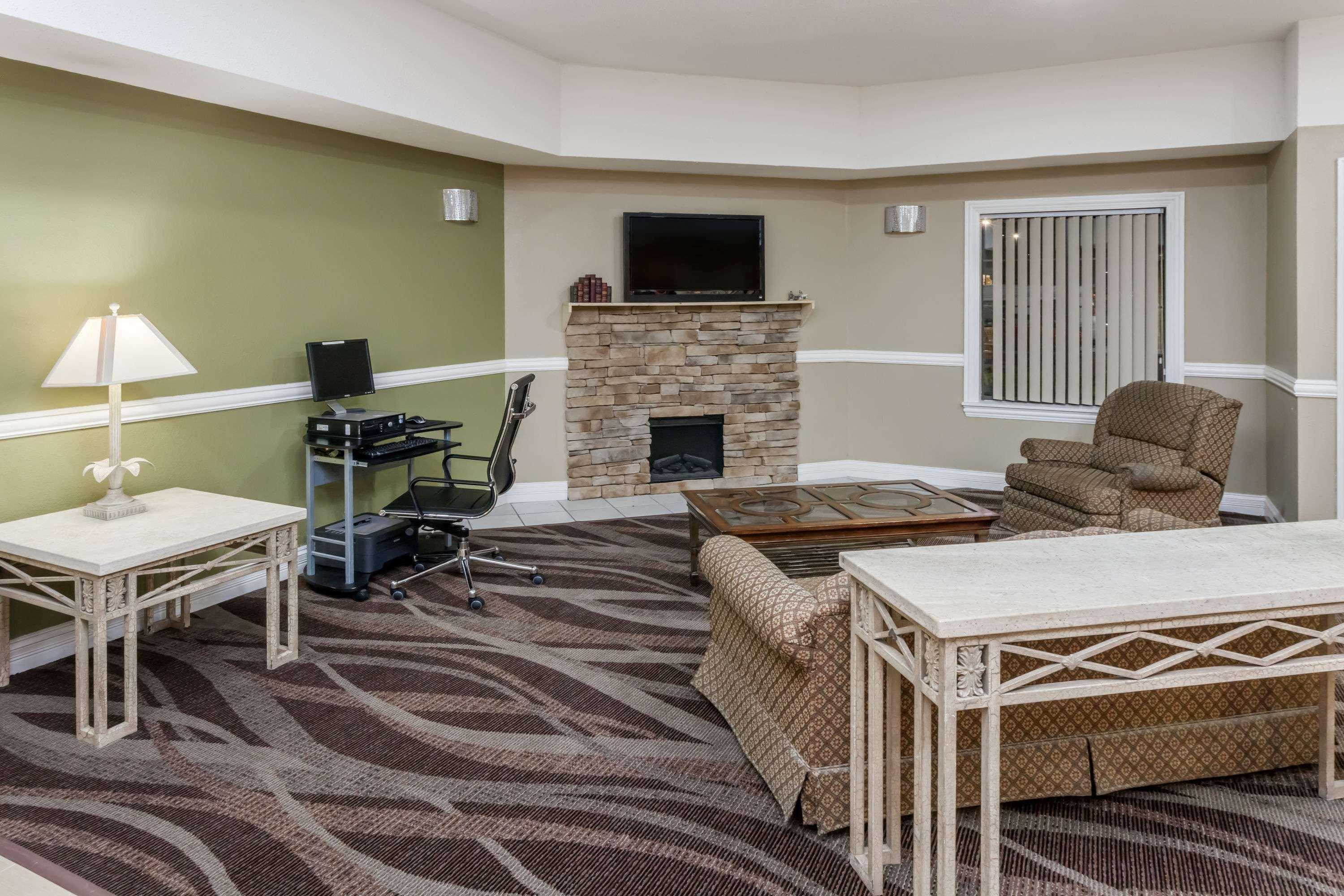 Super 8 By Wyndham Rochester Exterior foto
